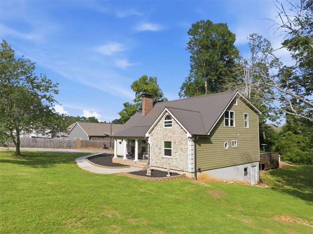 7795685 Property Photo 5