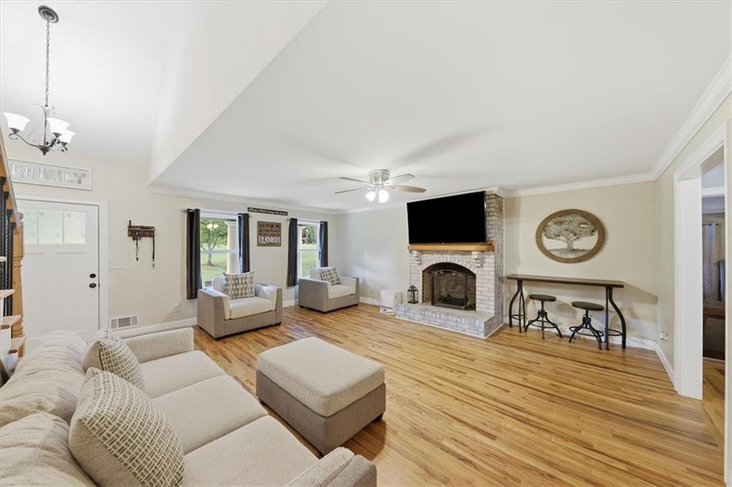 7795685 Property Photo 11