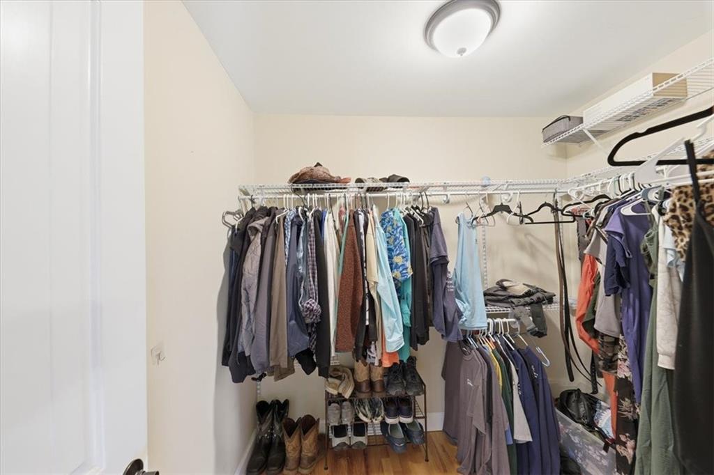 7795685 Property Photo 18