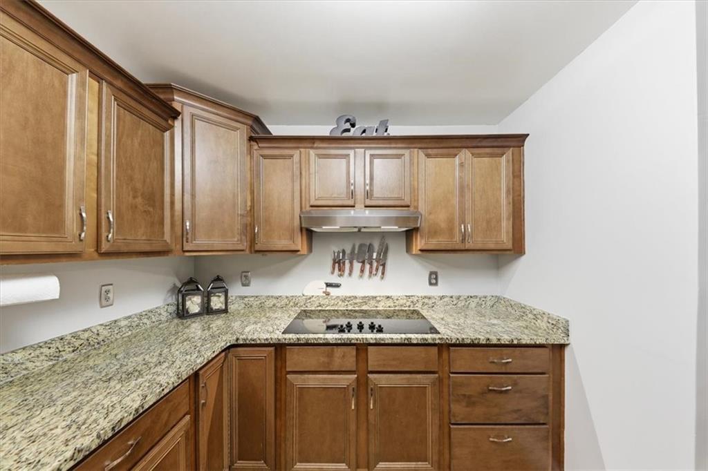 7795685 Property Photo 19