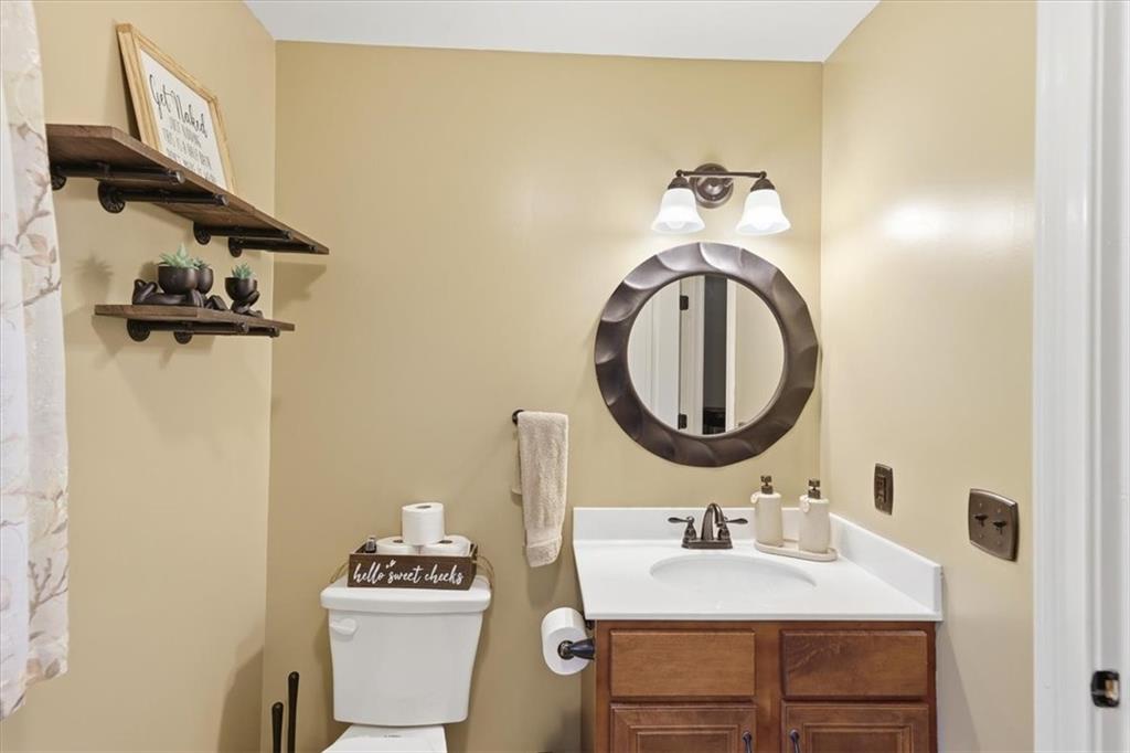 7795685 Property Photo 27