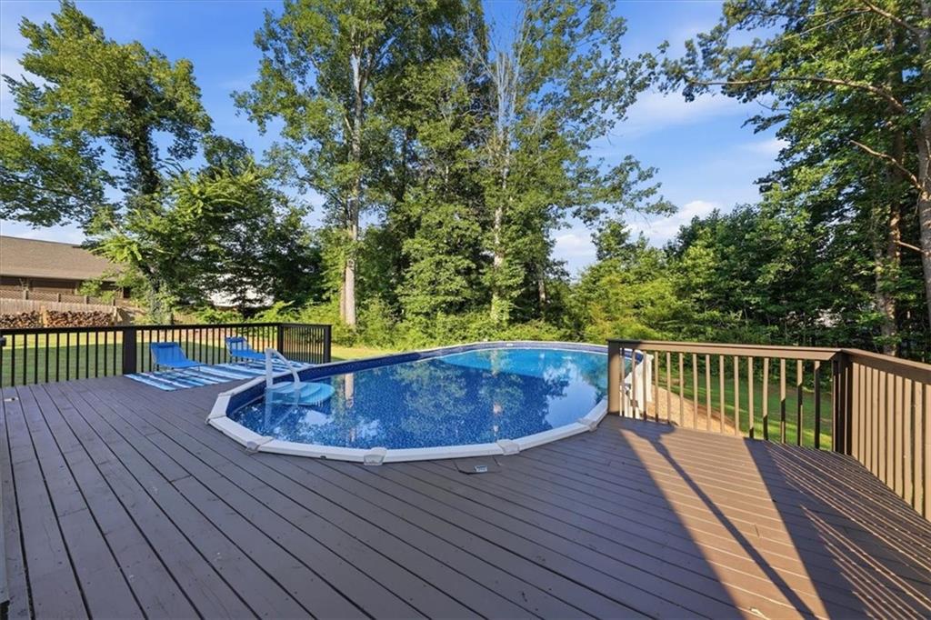 7795685 Property Photo 47