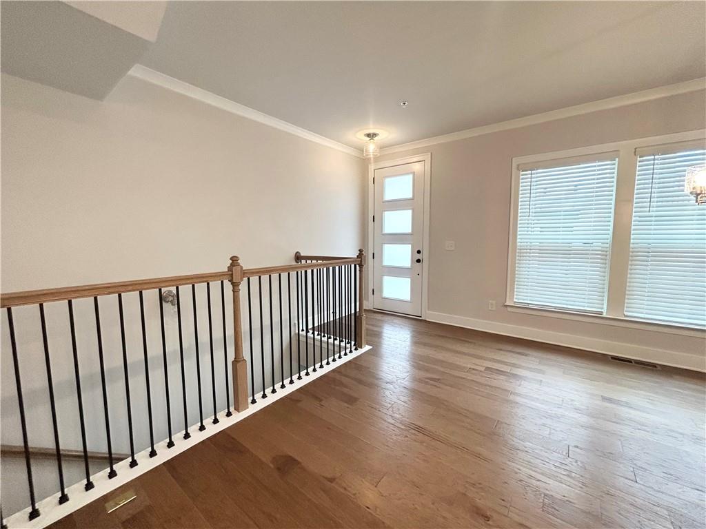 1038 Burnside Place Nw Property Photo 6