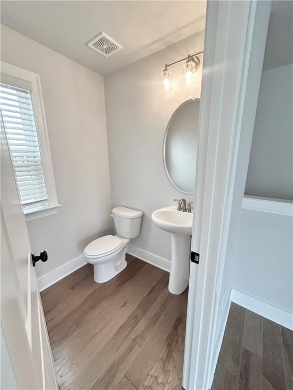 1038 Burnside Place Nw Property Photo 27