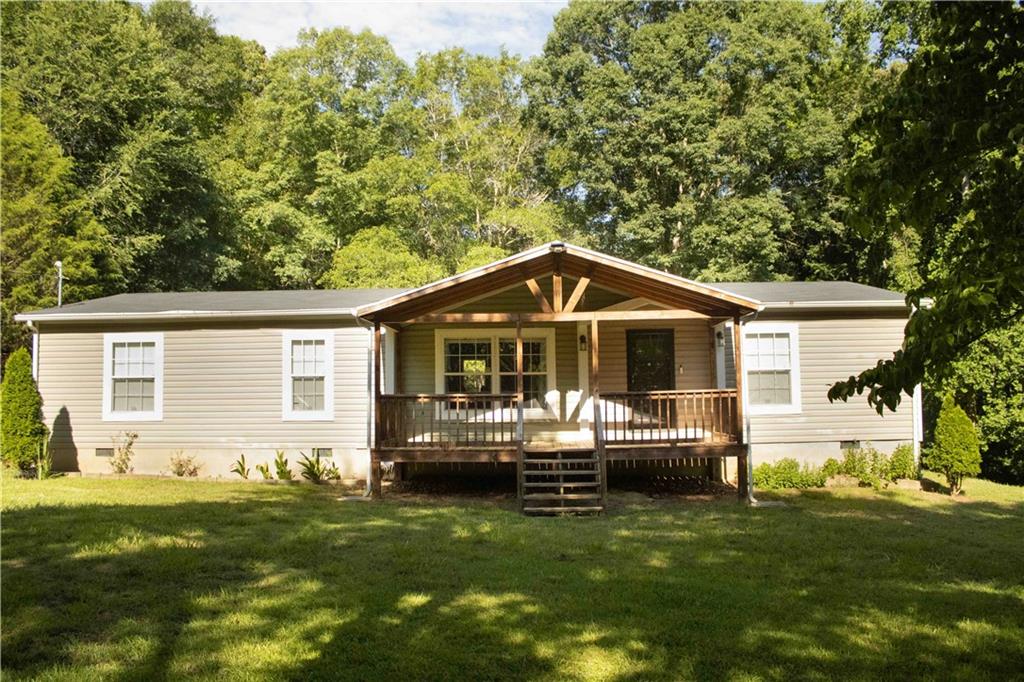 223 Azalea Drive Property Photo 1