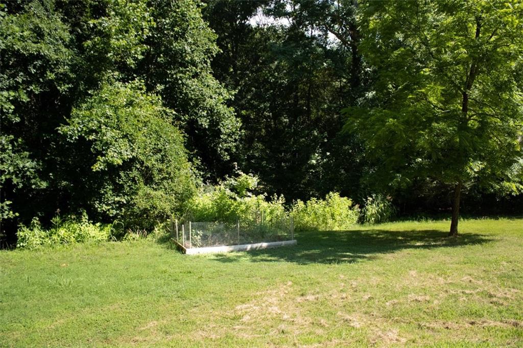 223 Azalea Drive Property Photo 30