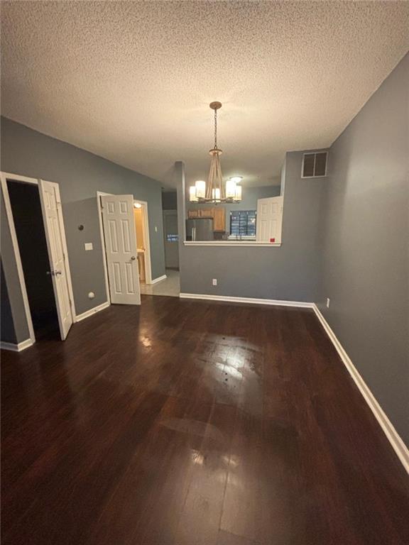 7690 Creekside Lane Property Photo 7