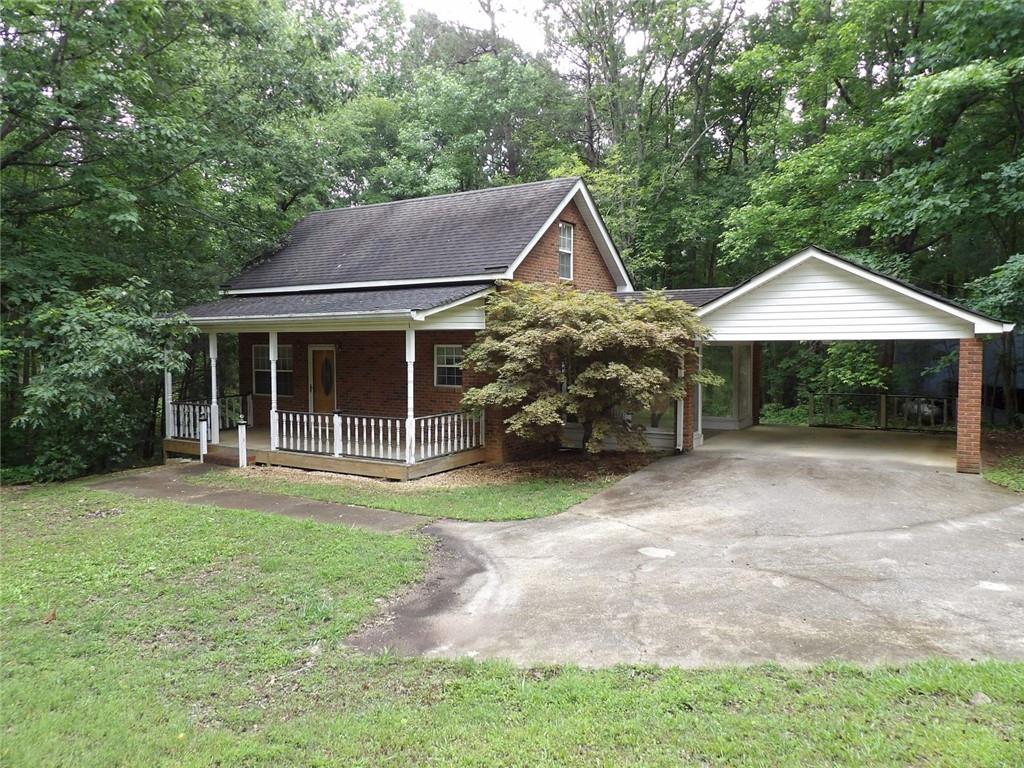 676 Graham Road Property Photo 1