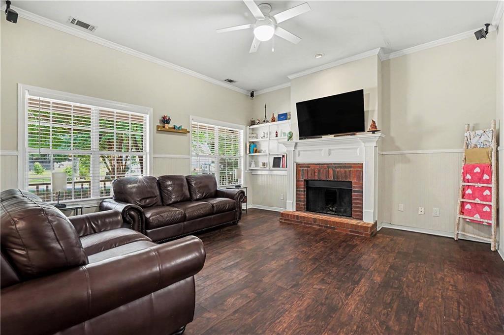1857 High Green Drive Property Photo 4