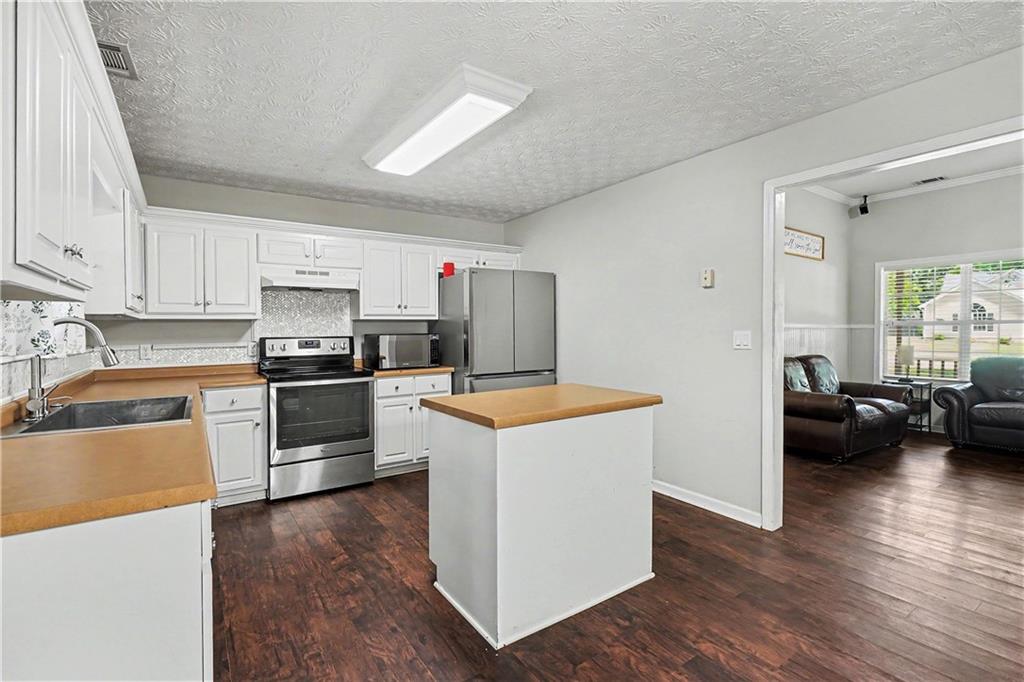 1857 High Green Drive Property Photo 10