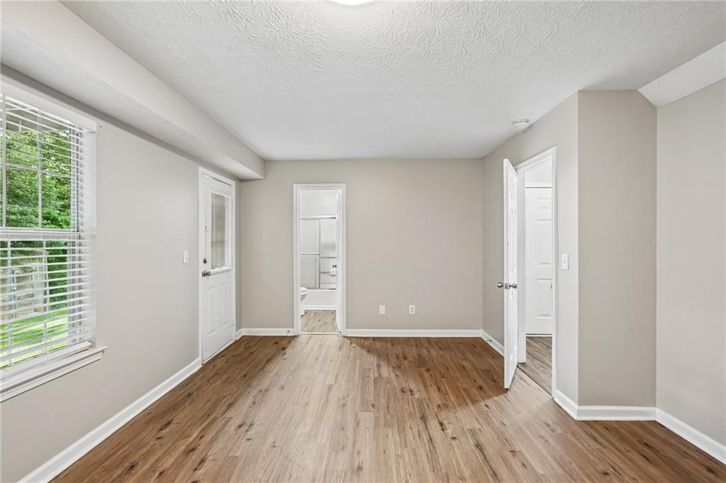 403 Edgewood Drive Property Photo 25