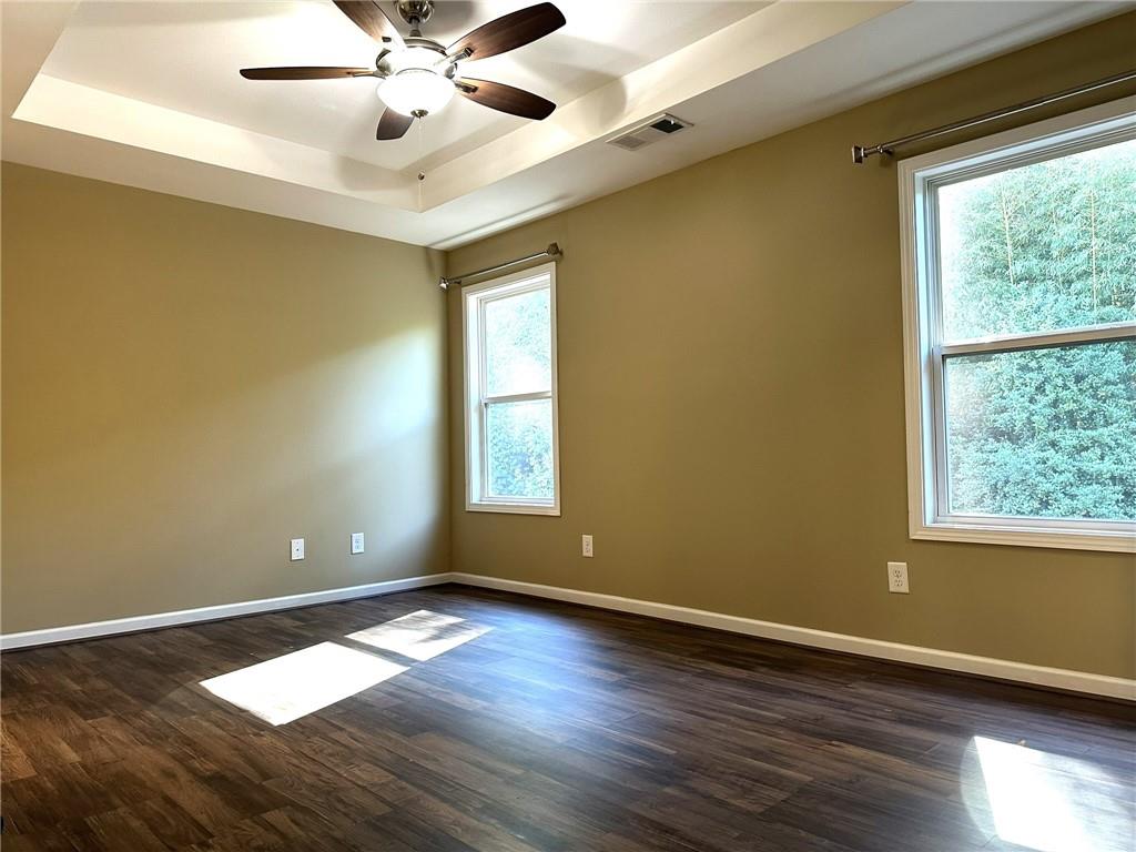 538 Oakside Place Property Photo 12