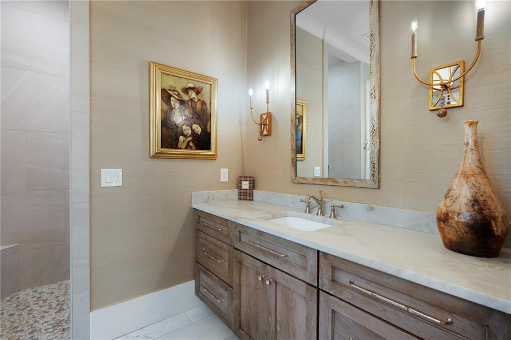 87 Whisper Place Property Photo 33