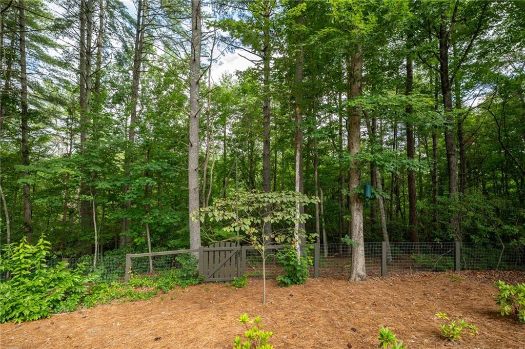 87 Whisper Place Property Photo 62