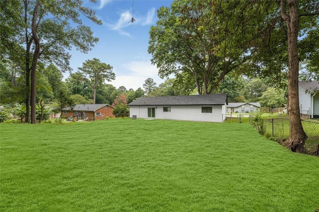 6073 Fieldcrest Drive Property Photo 28