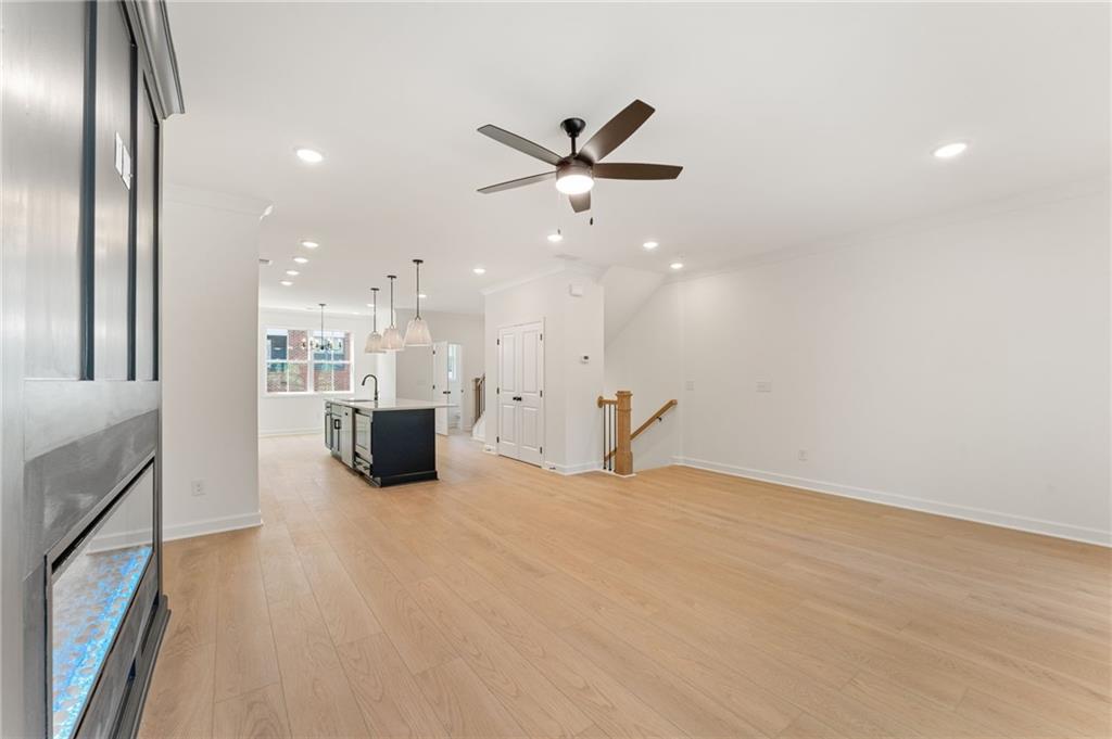 1927 Deco Drive Property Photo 15