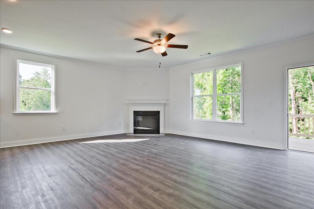 5956 Spring Way Property Photo 8