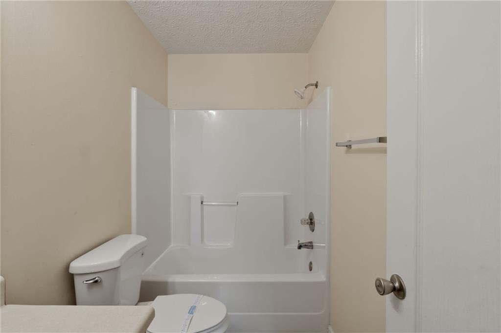 612 Mohawk Circle Property Photo 34