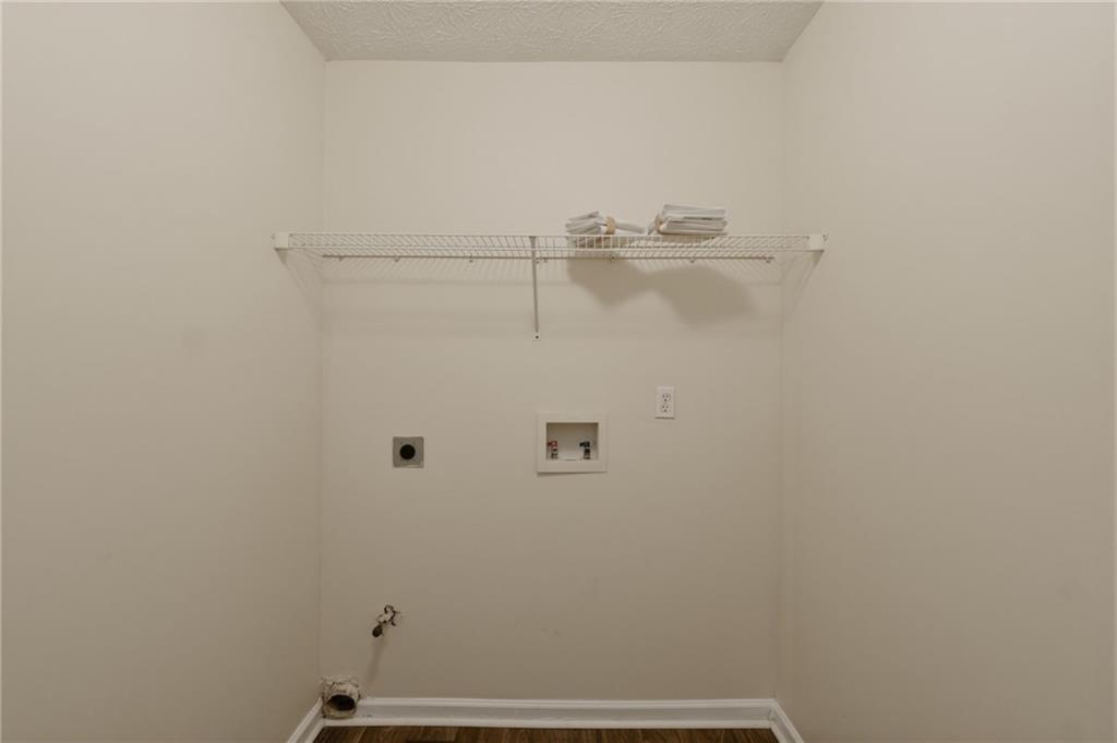 612 Mohawk Circle Property Photo 36