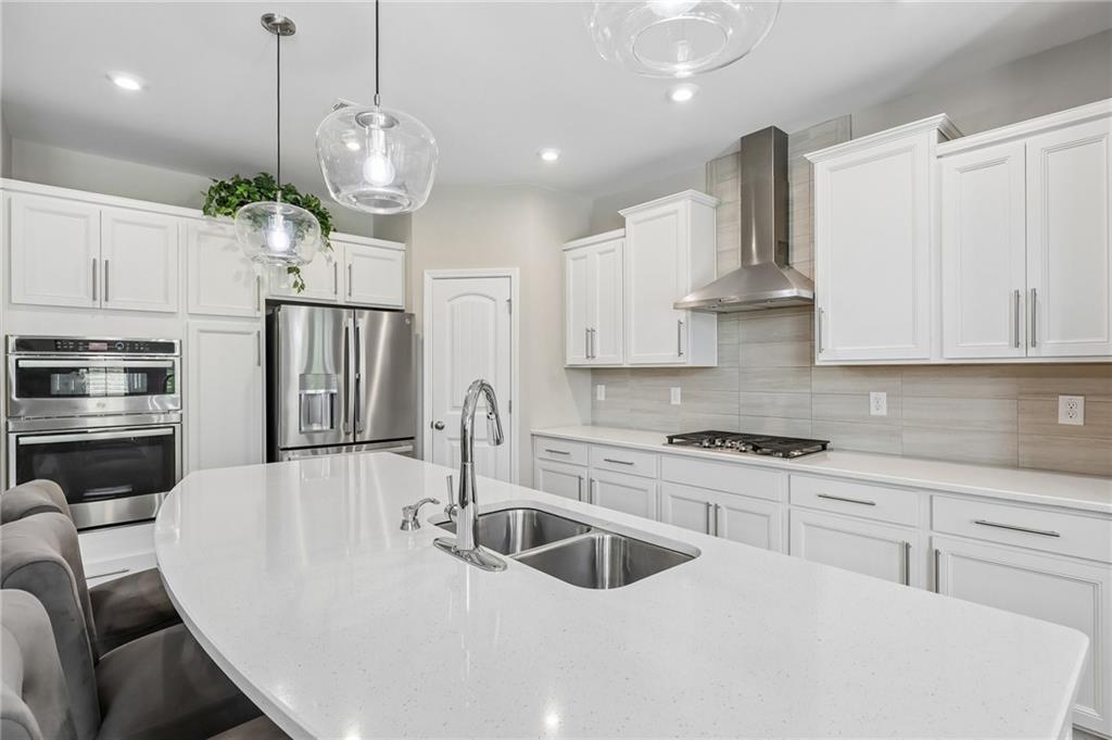 205 Michigan Circle Property Photo 7