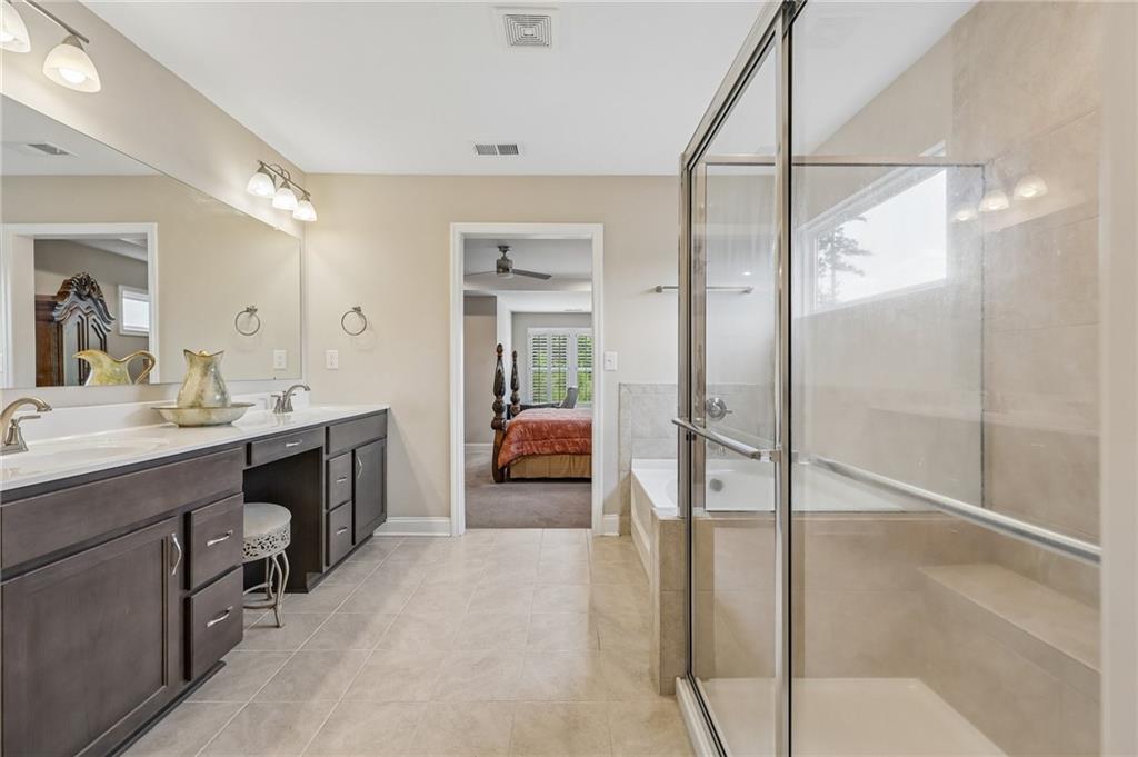 205 Michigan Circle Property Photo 14