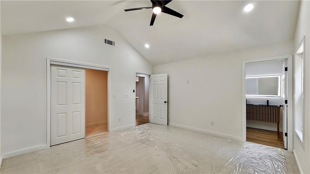 10 Roseway Circle Ne Property Photo 14