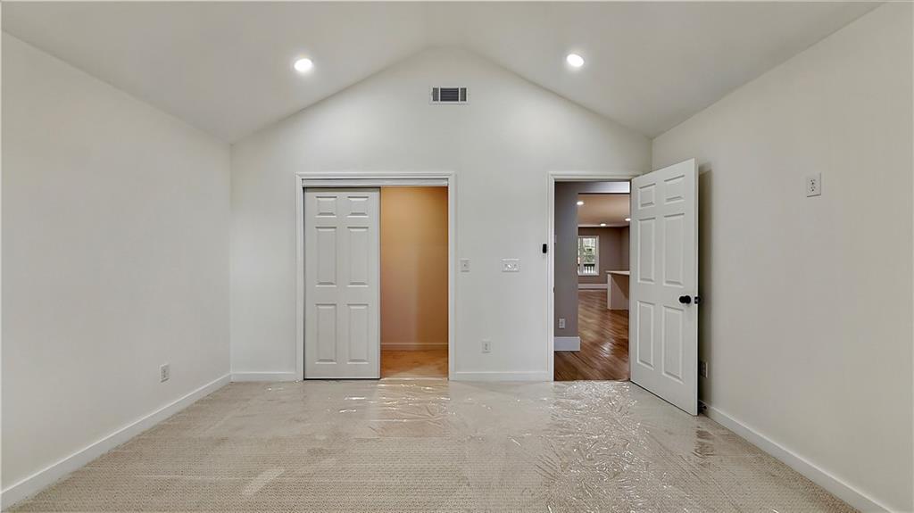 10 Roseway Circle Ne Property Photo 15