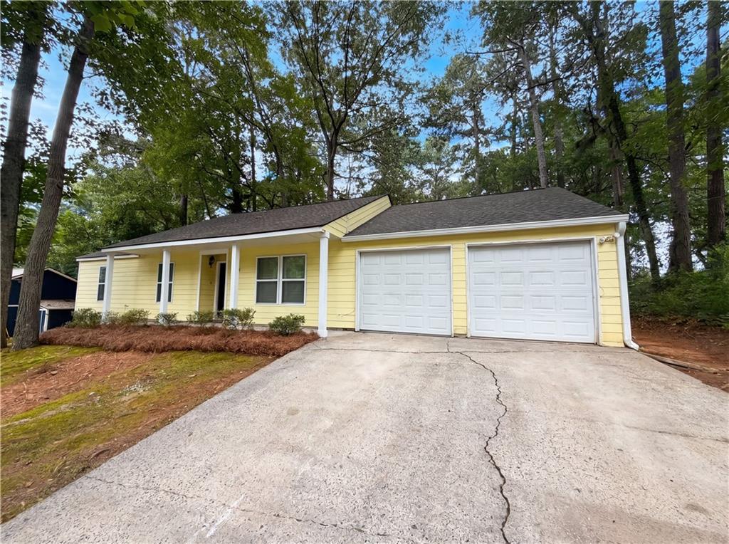 85 Hartley Woods Drive NE Property Photo 1
