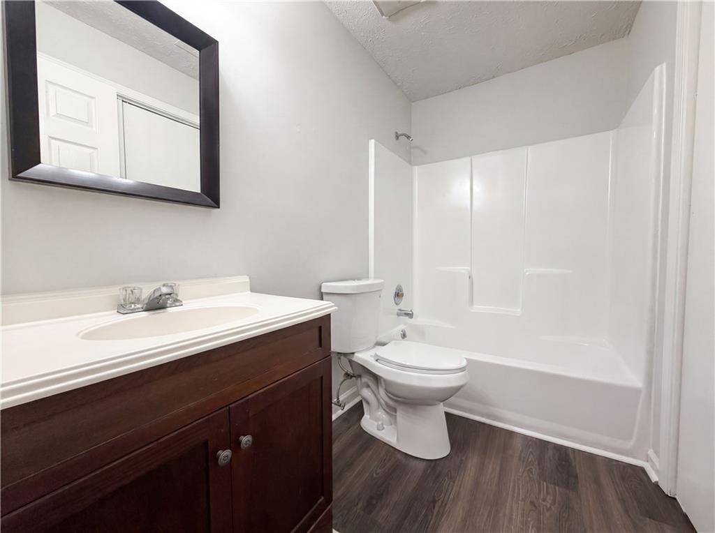 85 Hartley Woods Drive Ne Property Photo 11