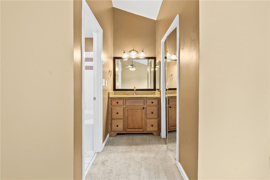 2266 Oak Glenn Circle Property Photo 25