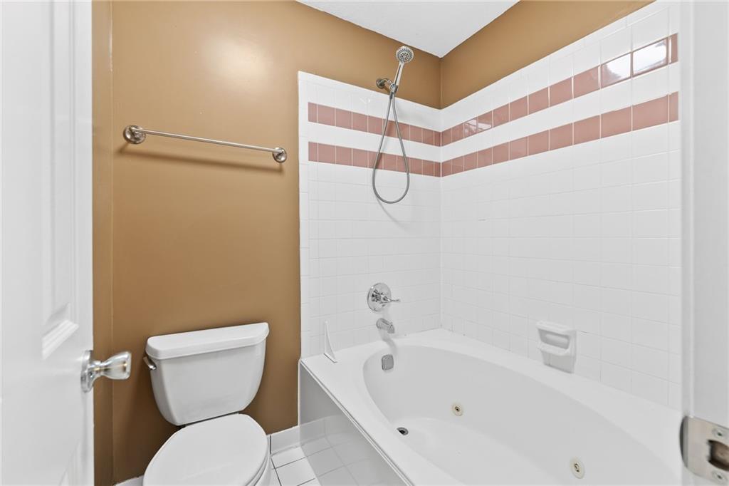 2266 Oak Glenn Circle Property Photo 26