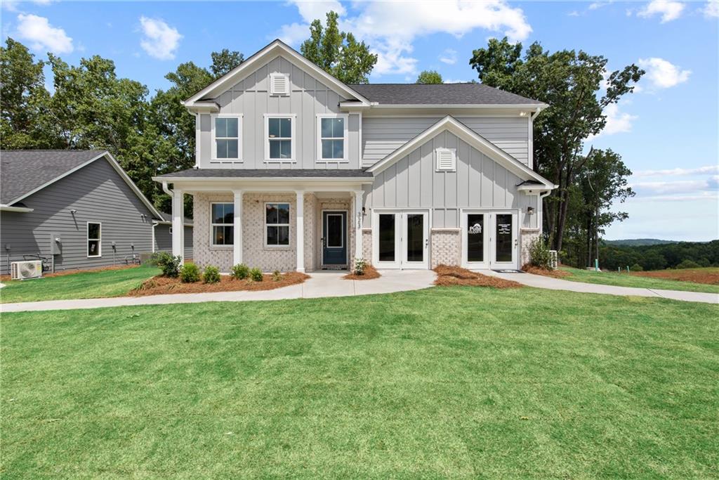 728 Mirror Lake Parkway Property Photo 1