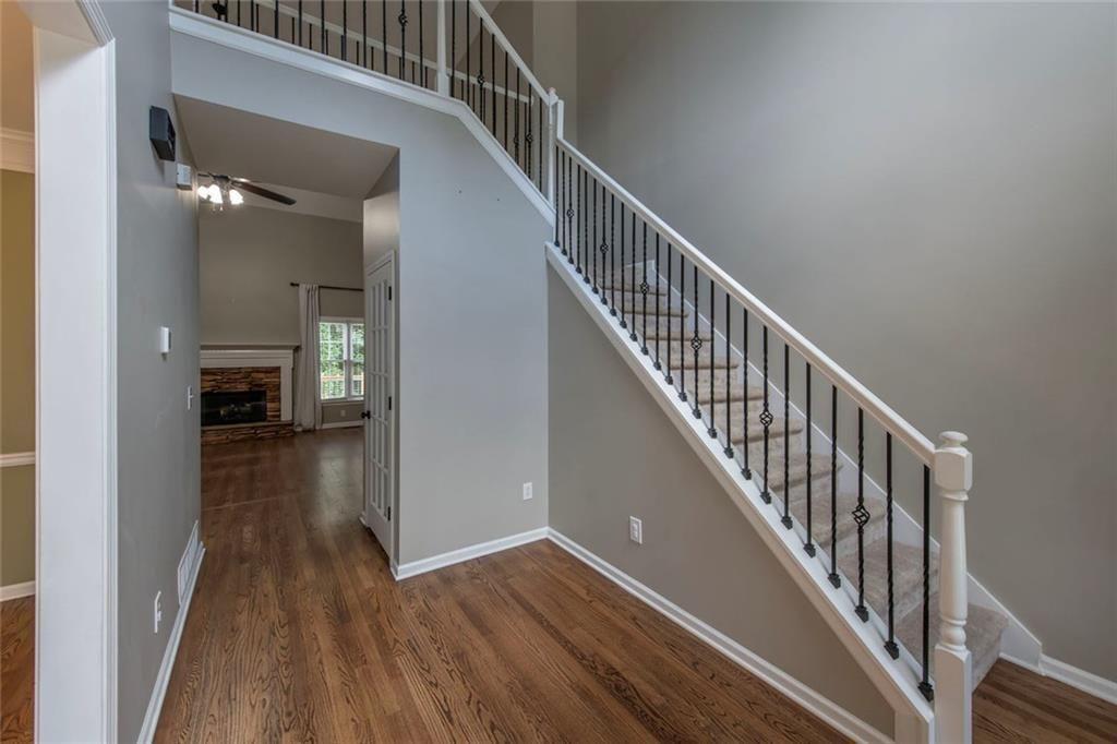 95 Valleyside Drive Property Photo 8