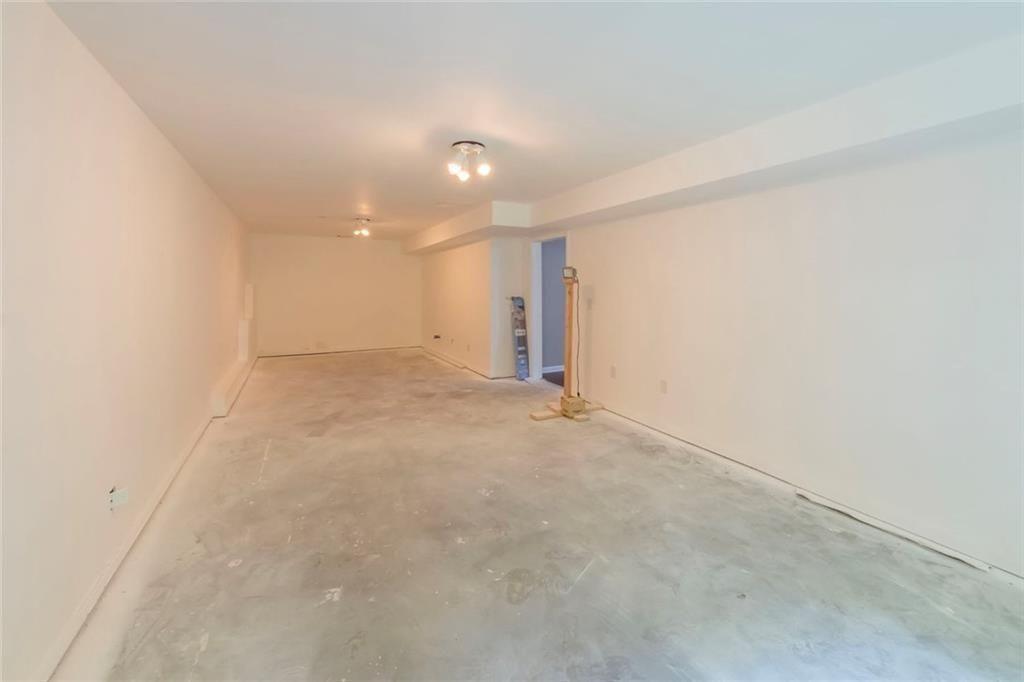 95 Valleyside Drive Property Photo 49