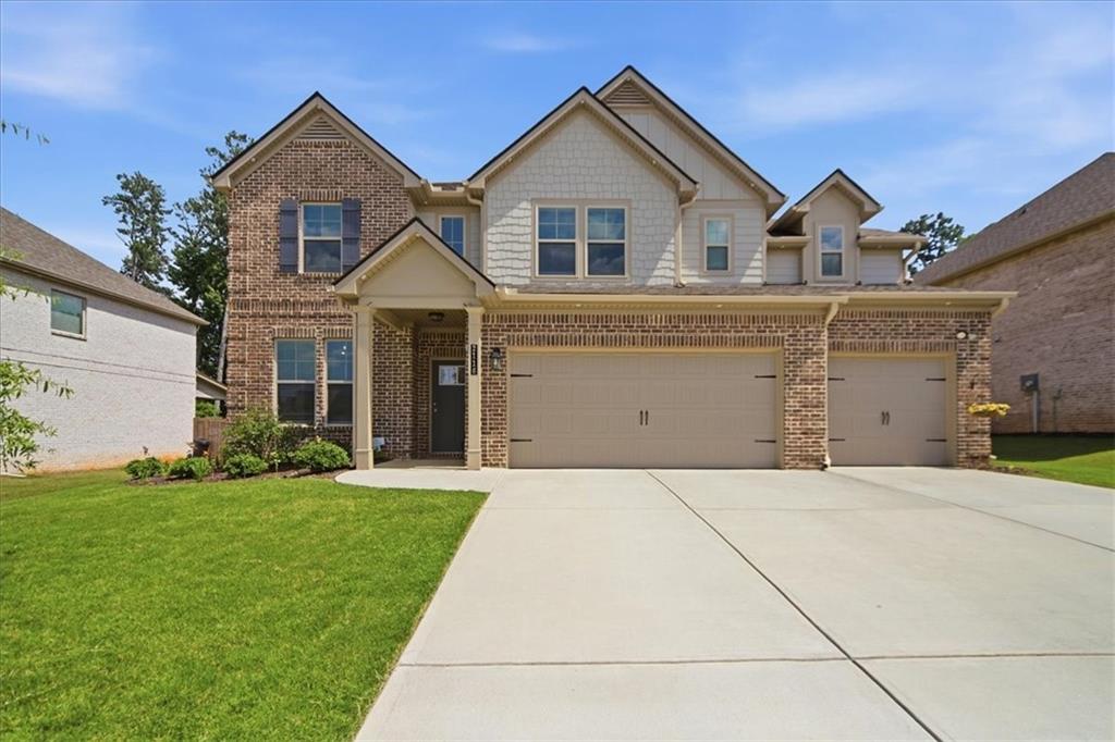 2116 Cadenza Circle Property Photo 1