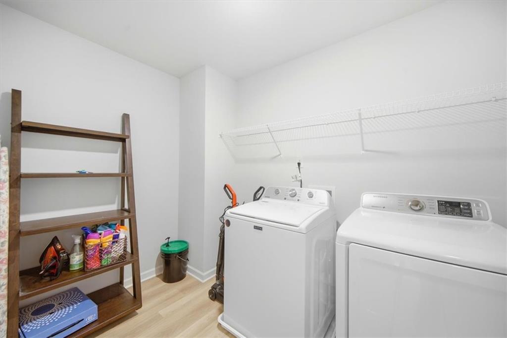 2116 Cadenza Circle Property Photo 29