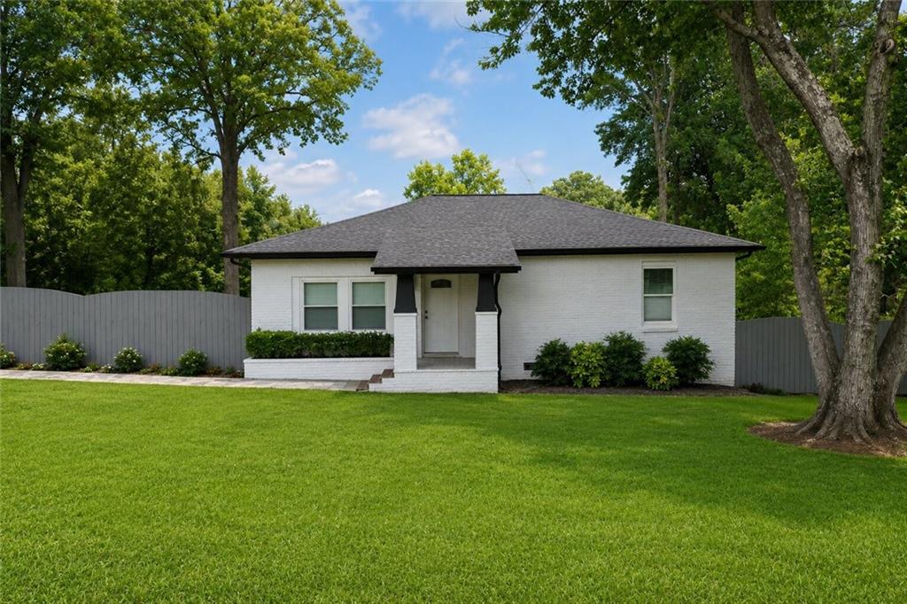 5961 Pine Road Property Photo 1
