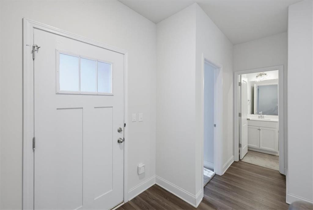 131 Dew Drop Point Property Photo 6