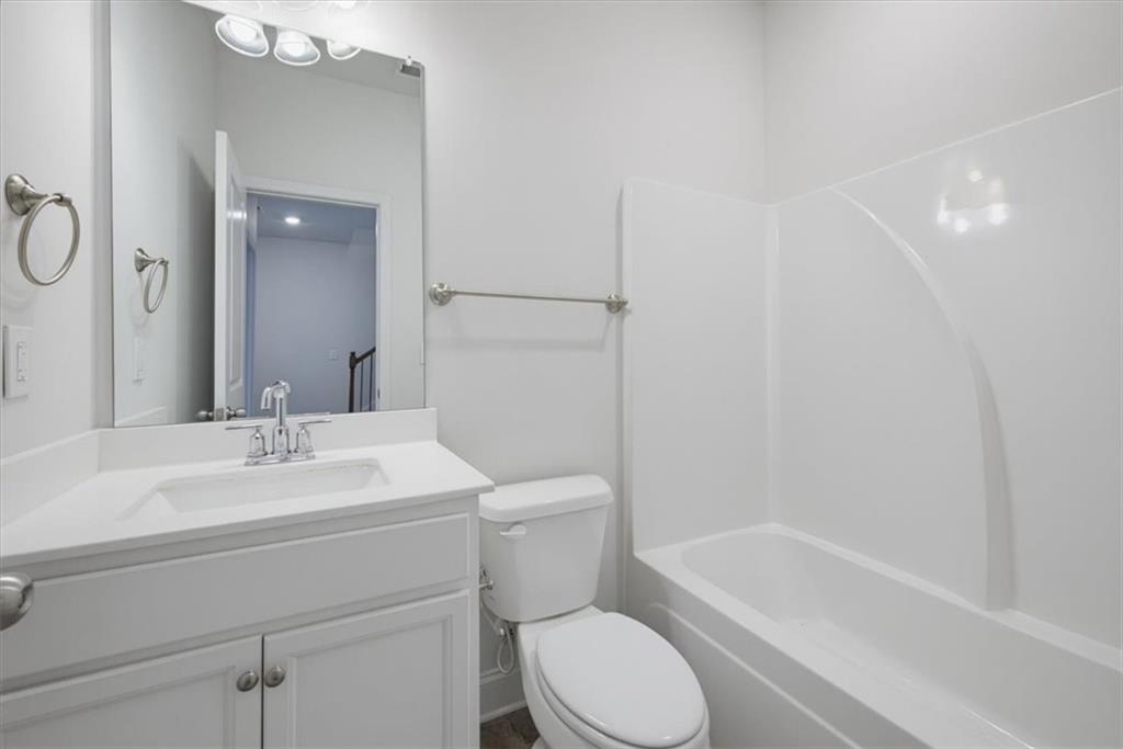 131 Dew Drop Point Property Photo 9