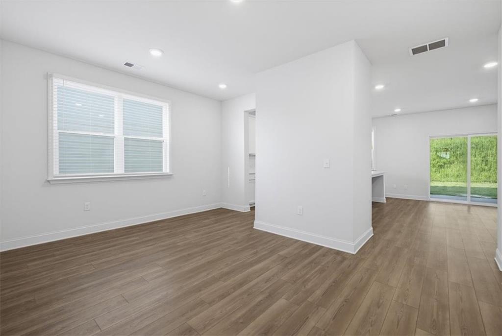 131 Dew Drop Point Property Photo 11