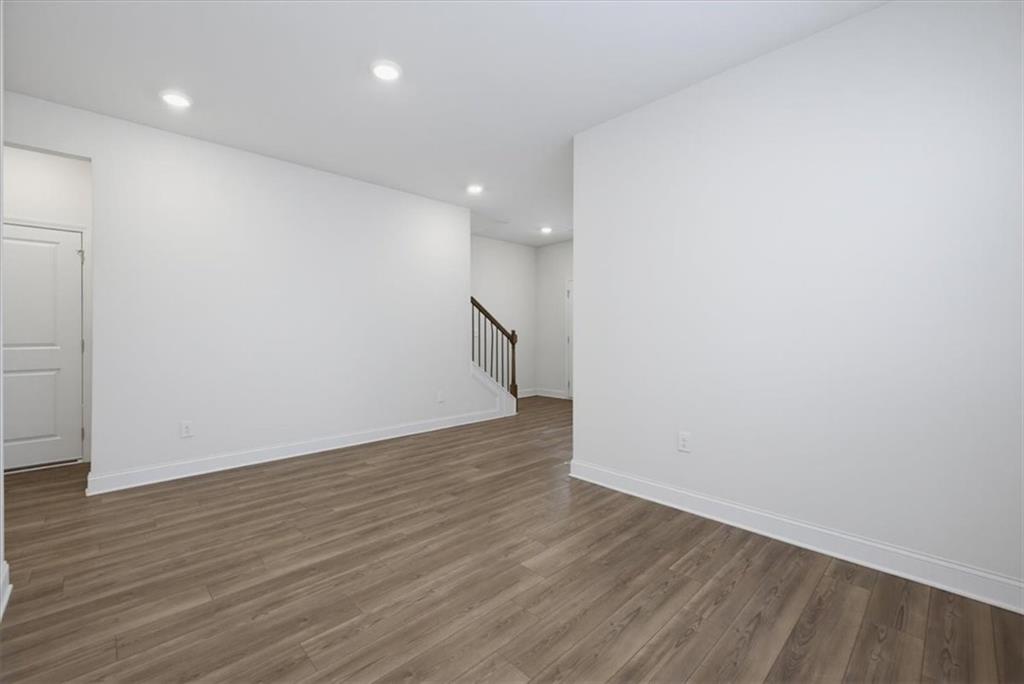 131 Dew Drop Point Property Photo 12