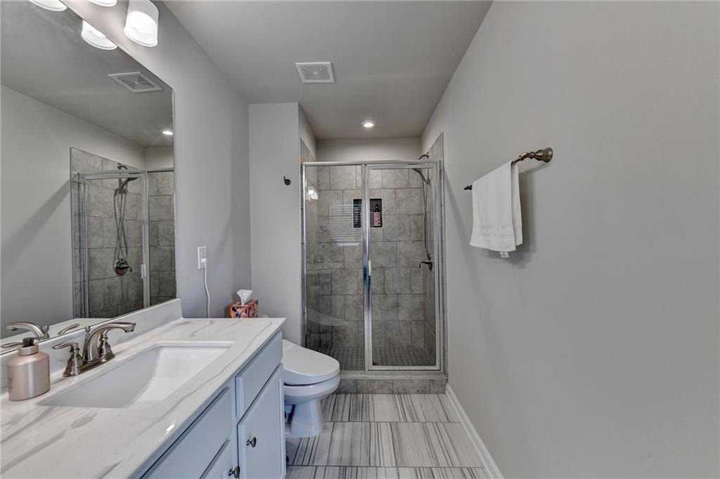 2719 Hedgeway Circle Property Photo 21