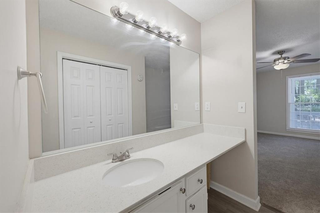 440 Cowan Road Property Photo 18