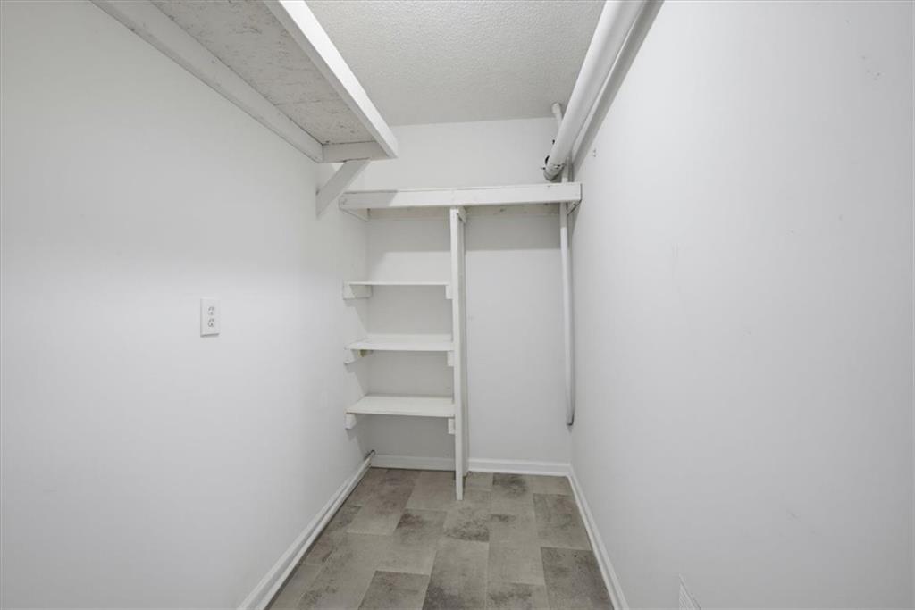 440 Cowan Road Property Photo 28