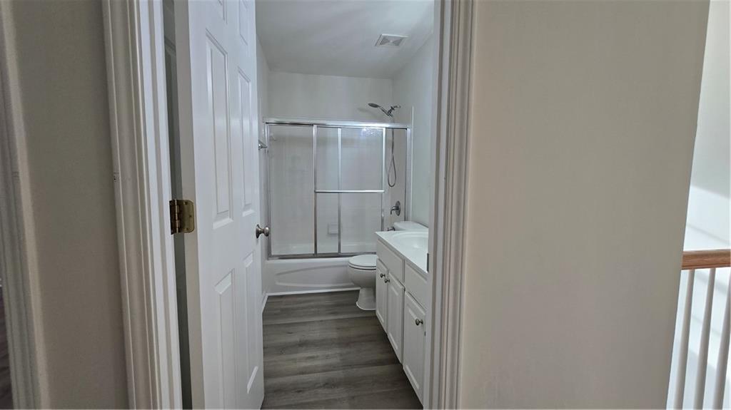 265 Friars Head Drive Property Photo 8