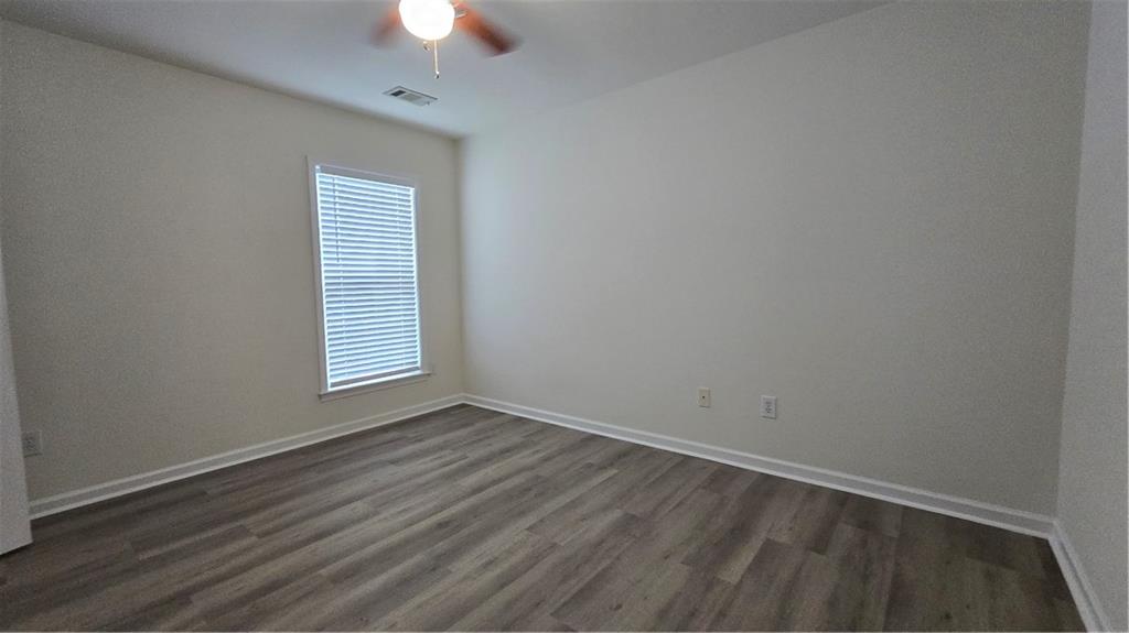 265 Friars Head Drive Property Photo 10