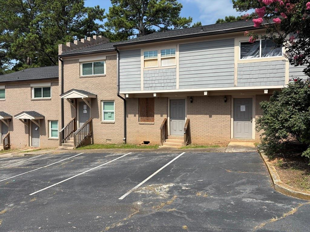 2604 Campbellton Road Sw Unit 2g Property Photo 1