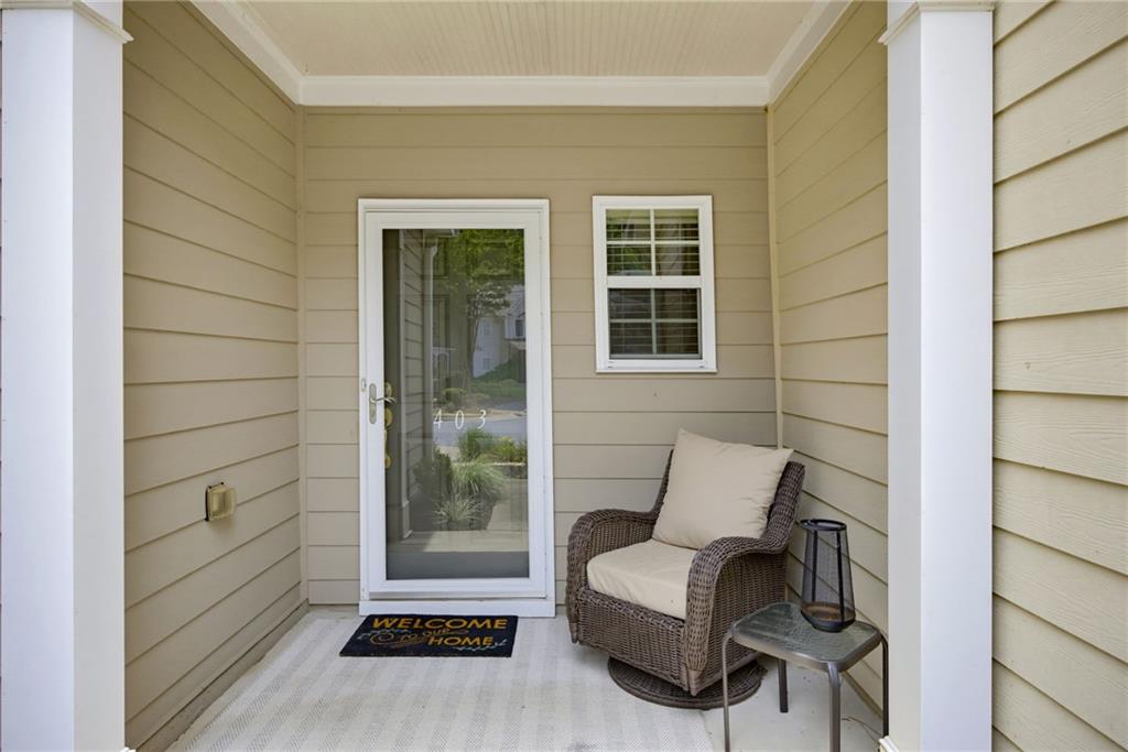 403 Mountain View Lane Property Photo 4