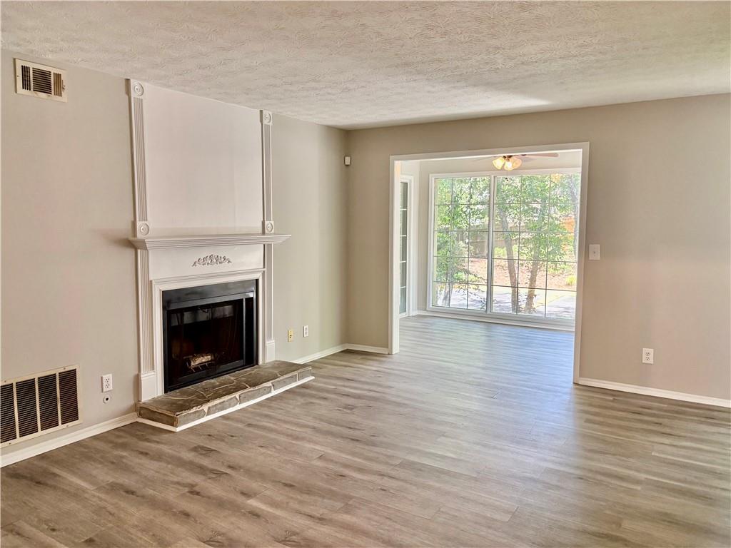 1380 Brockett Place Property Photo 1