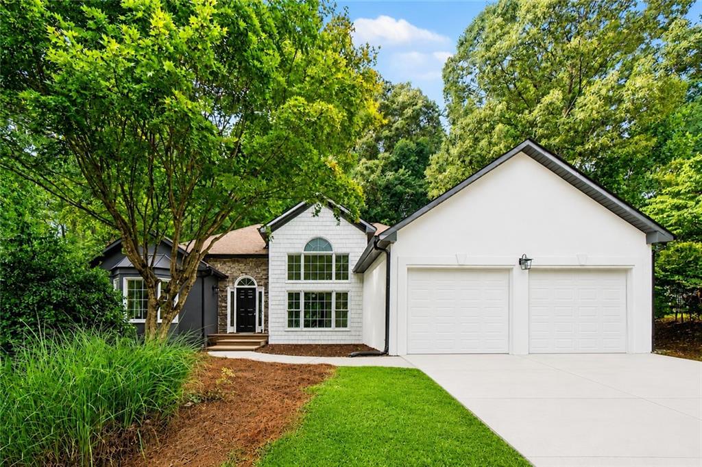 265 Lakeview Lane